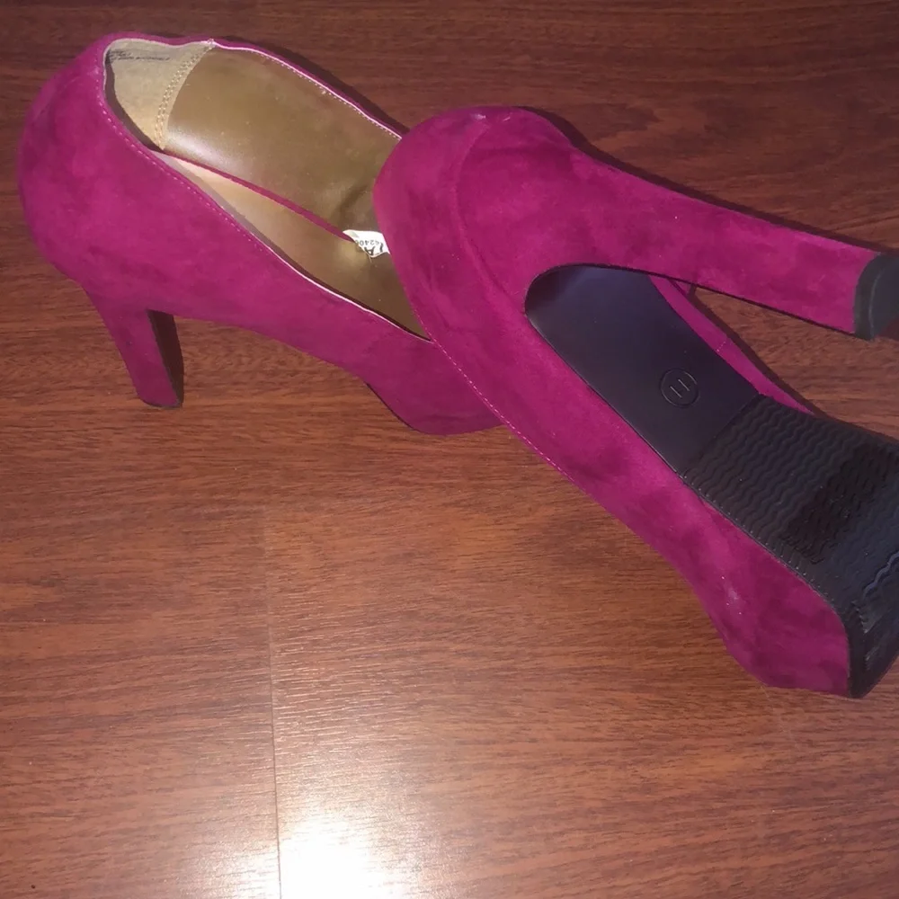 Platform Heels - Picture 3 of 4